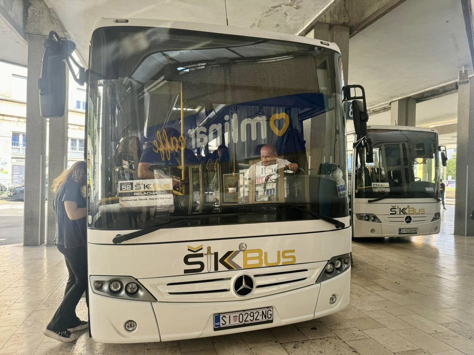 OBAVIJEST SREDNJOŠKOLCIMA KOJI SREDNJU ŠKOLU POHAĐAJU NA PODRUČJU  ZADARSKE ŽUPANIJE